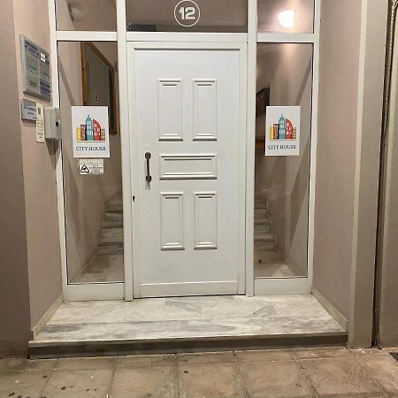 City House 3 Каламата Екстериор снимка