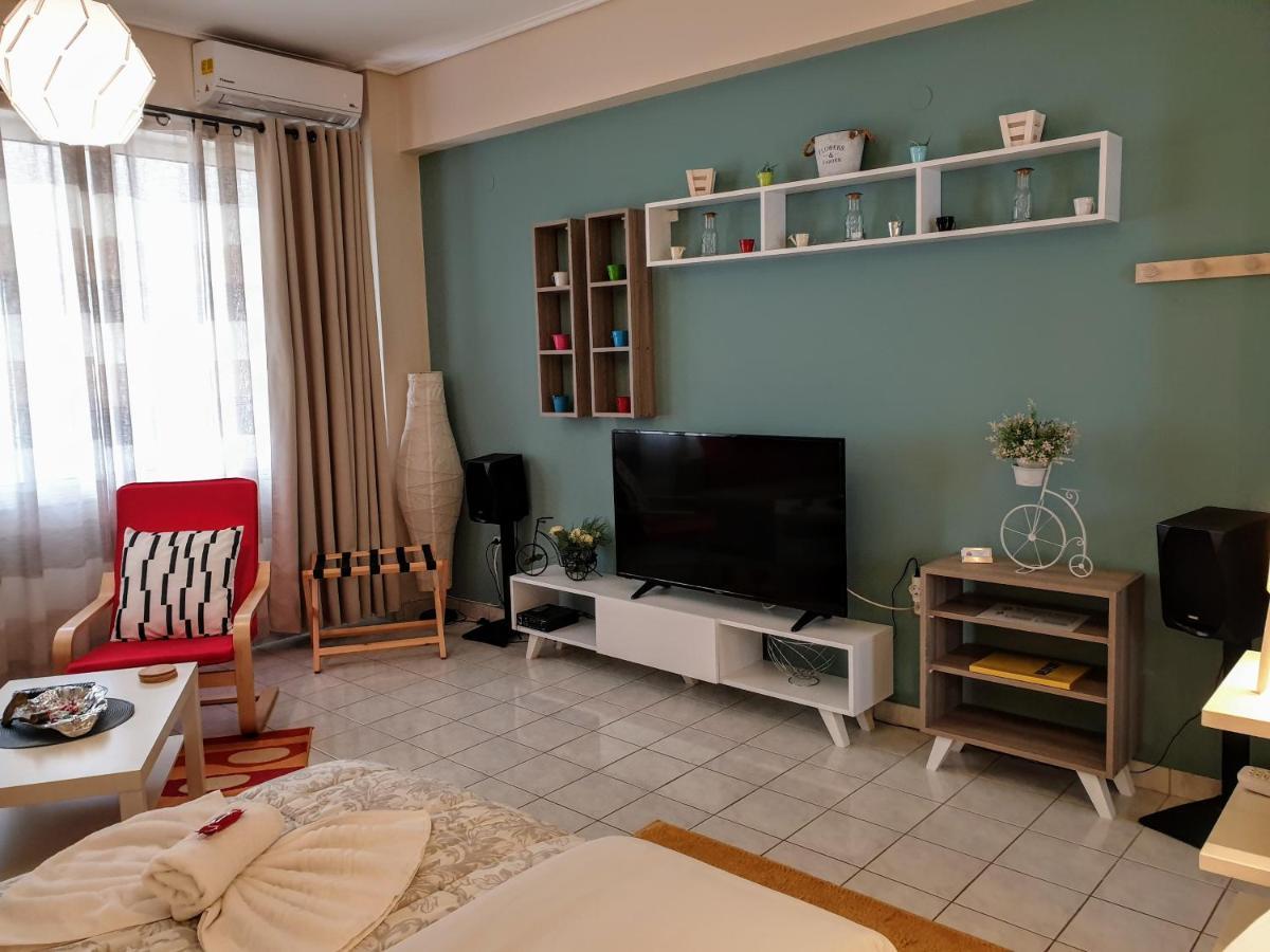 City House 3 Каламата Екстериор снимка