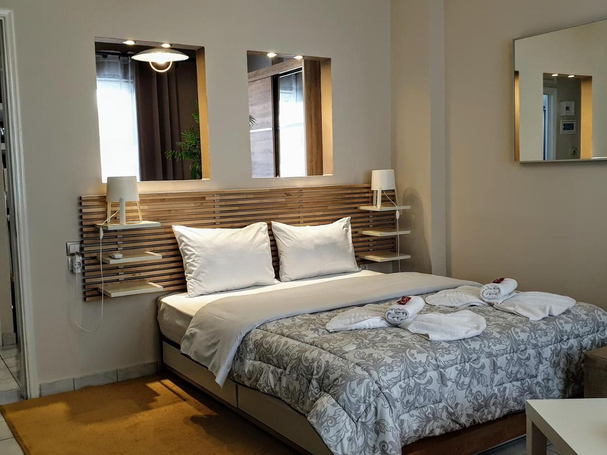 City House 3 Каламата Екстериор снимка