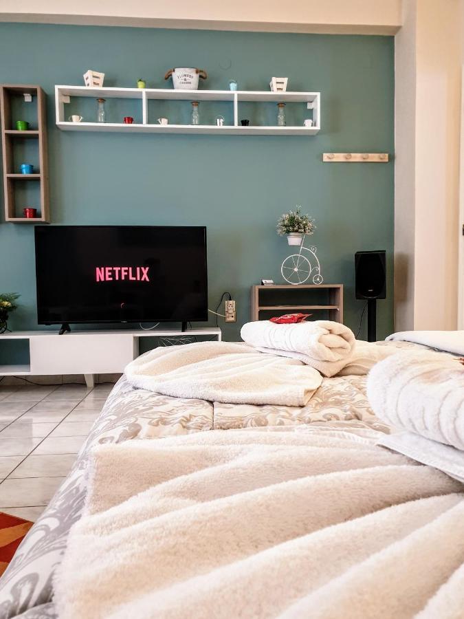 City House 3 Каламата Екстериор снимка