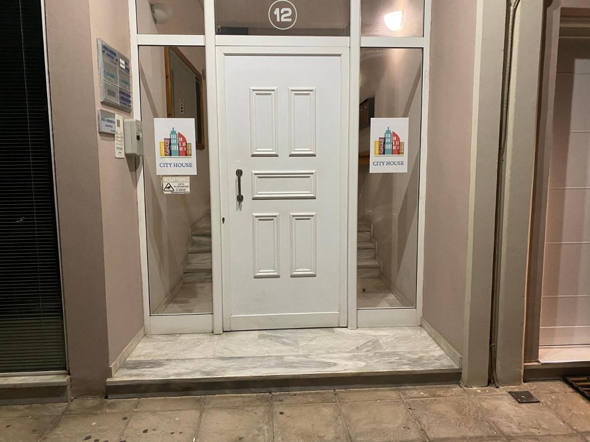 City House 3 Каламата Екстериор снимка